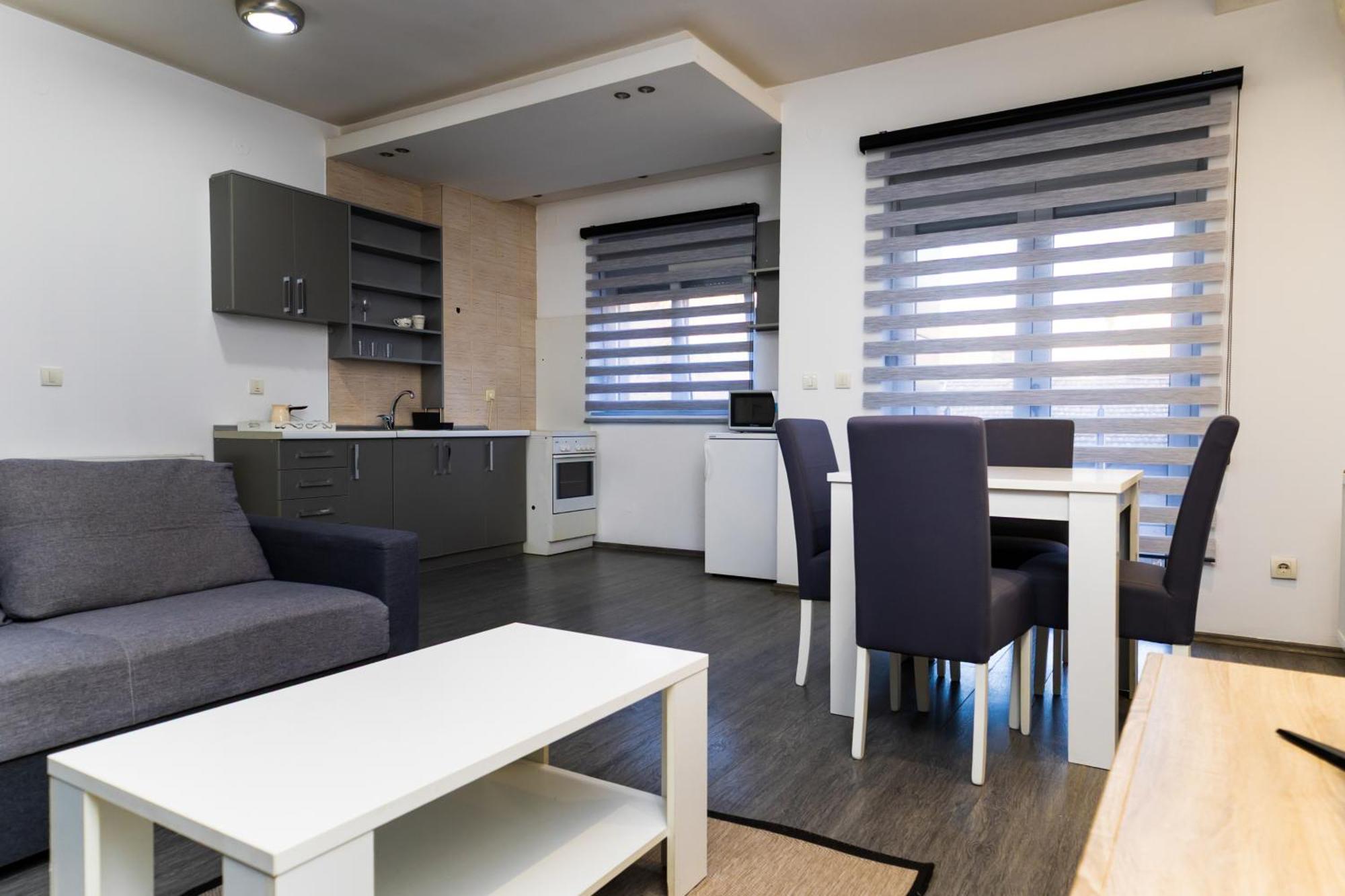 Ring Inn Apartments Obrenovac  Zimmer foto